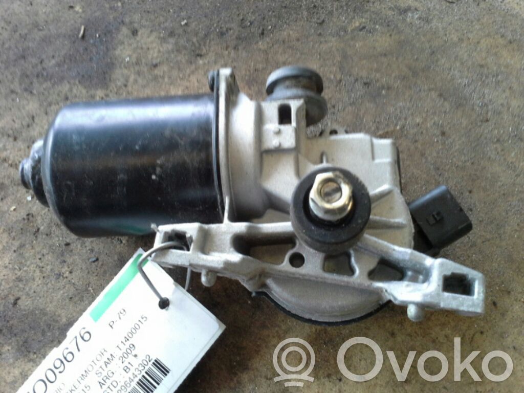 Motor del limpiaparabrisas   981101G000