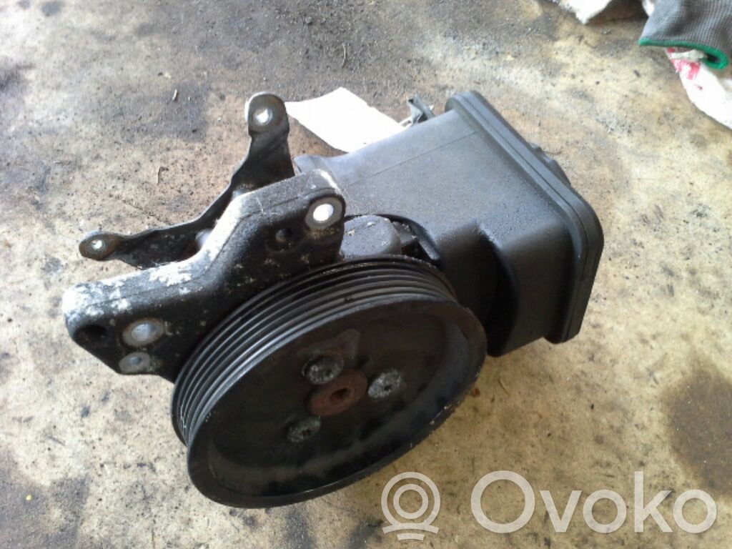 Servopumpe   32416783431