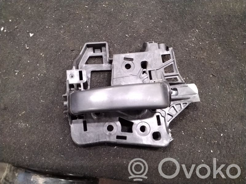 Iekšējais atvēršanas rokturītis   9144C2