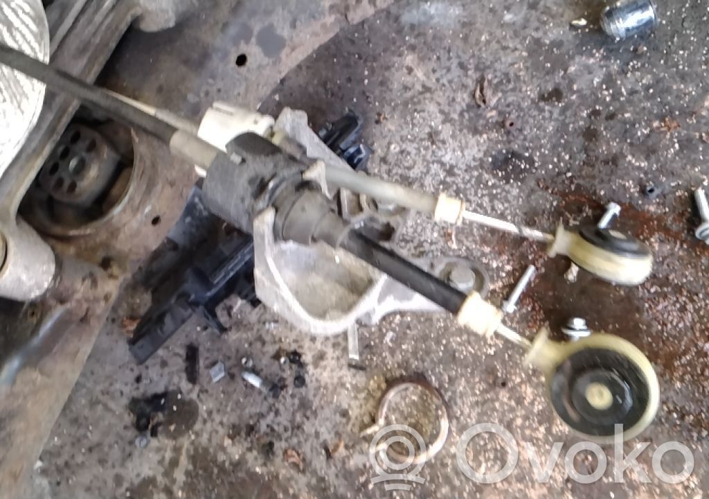 Opel Astra K Cabluri schimbător viteze 