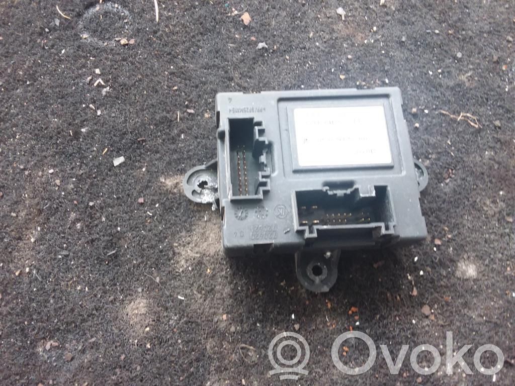 Volvo V70 Comfort/convenience module 
