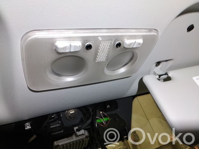 Iveco Daily 6th gen Éclairage lumière plafonnier avant 