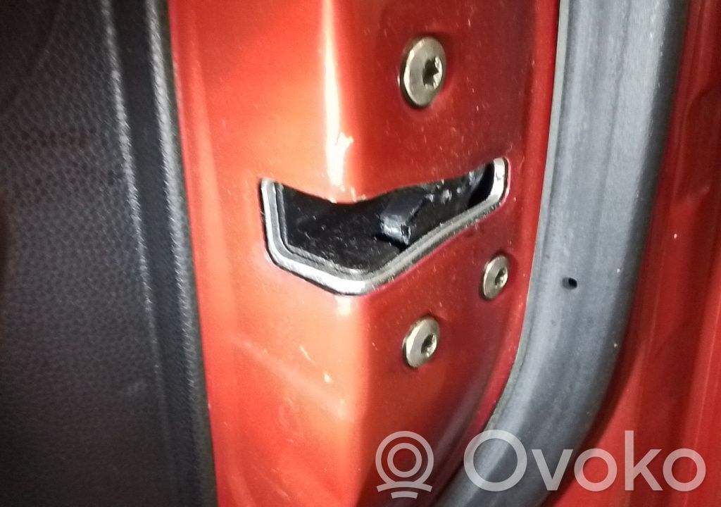 Motor de bloqueo de puertas   813201Y050