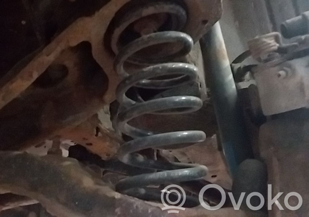 Mazda 5 Пружина 