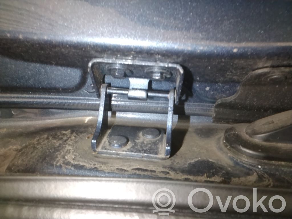 Ford Focus Tailgate/trunk/boot lift motor 
