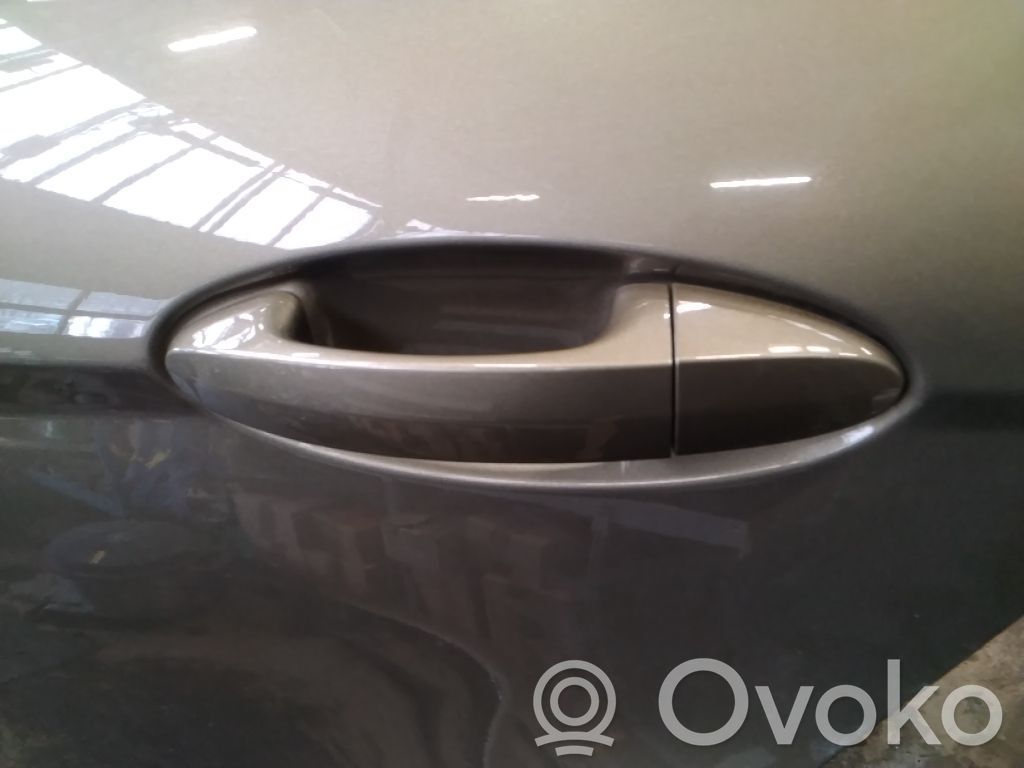 Ford Fiesta Manecilla externa puerta delantera 