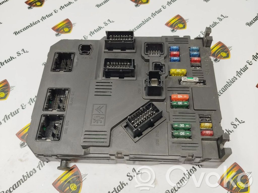 Citroen C-Quatre Juego de caja de fusibles 