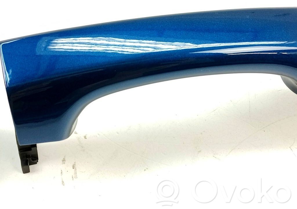 Volkswagen PASSAT B8 Front door exterior handle 