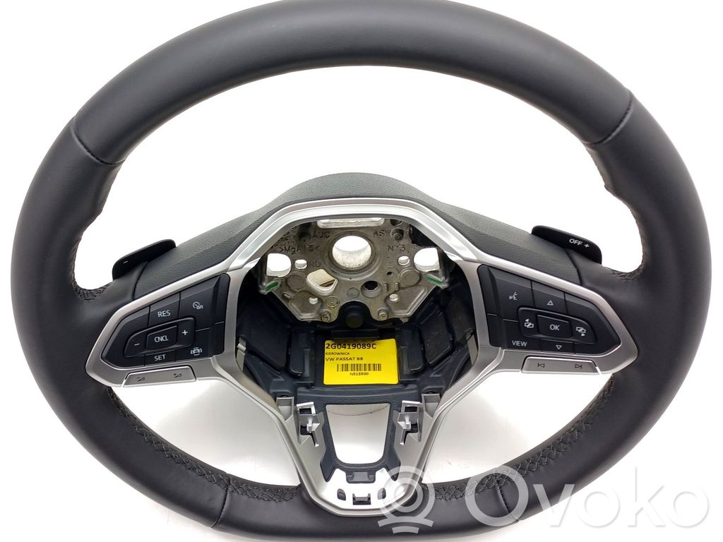 Volkswagen PASSAT B8 Steering wheel 