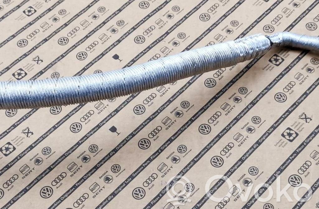 Ilmastointilaitteen putki (A/C)   1EA816521F,1EA816521F