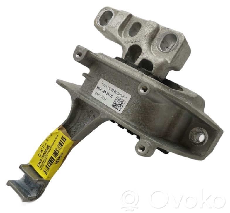 Engine mounting bracket   5WA199262E,5WA199262E,5WA199262AN,5WA199262BD