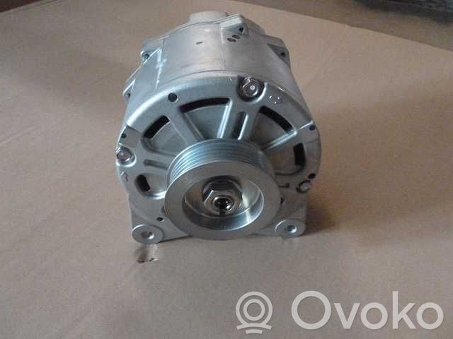 Audi A4 S4 B6 8E 8H Ģenerators 