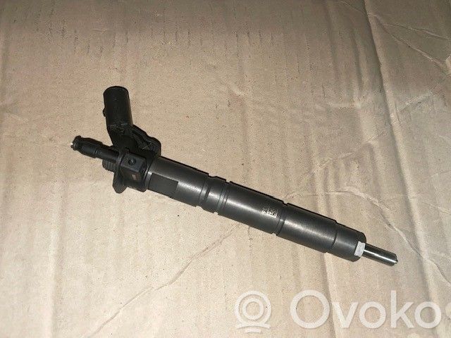 Mercedes-Benz Vito Viano W639 Fuel injector 