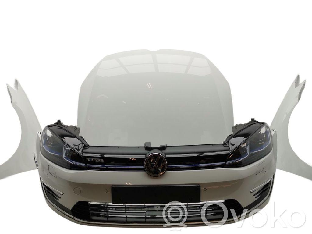 Volkswagen Golf VIII Piesă caroserie față 