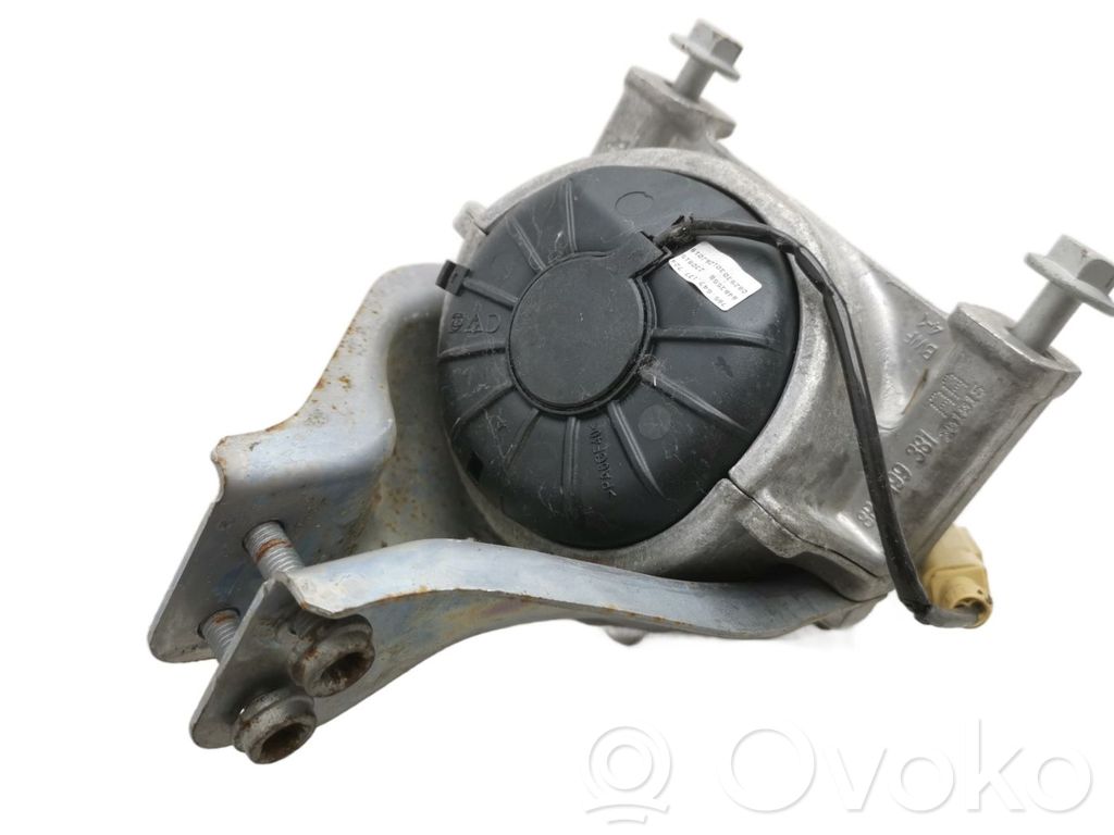 Audi A6 S6 C7 4G Engine mount vacuum valve 
