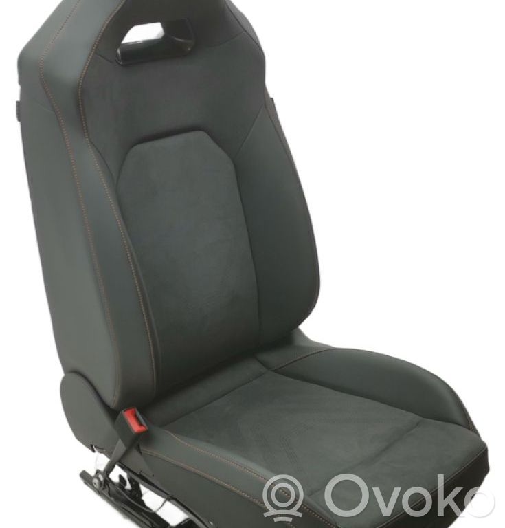 Cupra Formentor Fotel przedni podwójny / Kanapa 