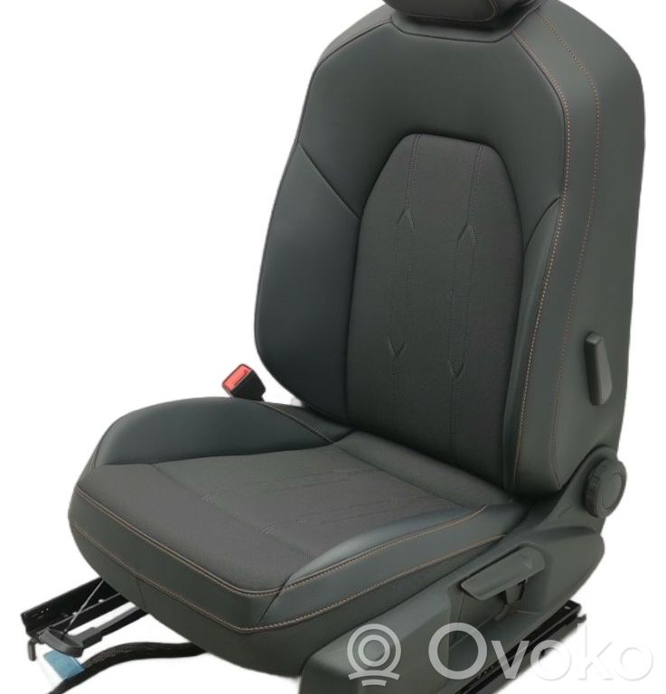 Cupra Leon Front double seat 