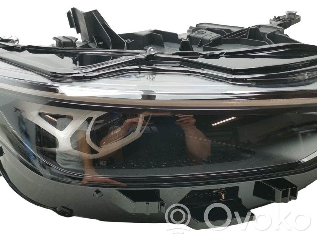 Volkswagen ID.7 Lampa przednia 