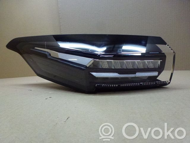 Peugeot 206 Lampă spate în caroserie 