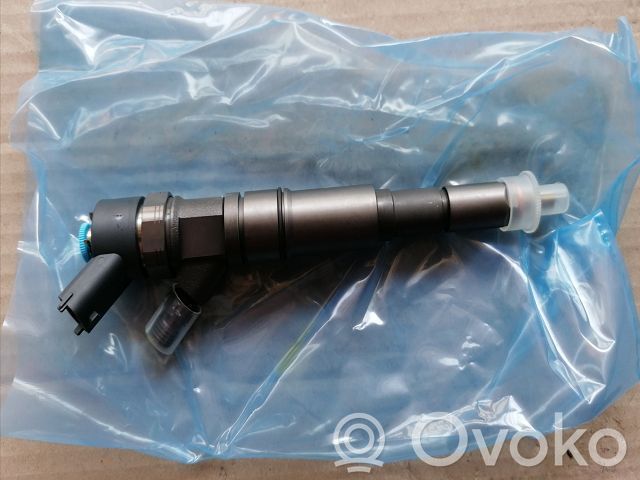 Inyector de combustible   0445110049,7785983