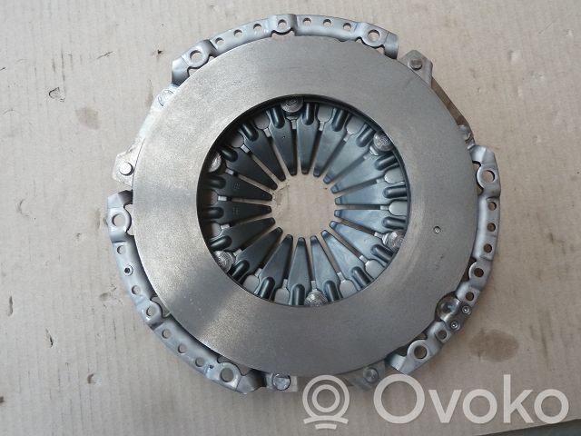 Opel Astra H Spingidisco della frizione 