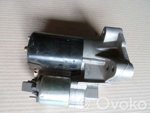 Opel Astra L Generator/alternator 