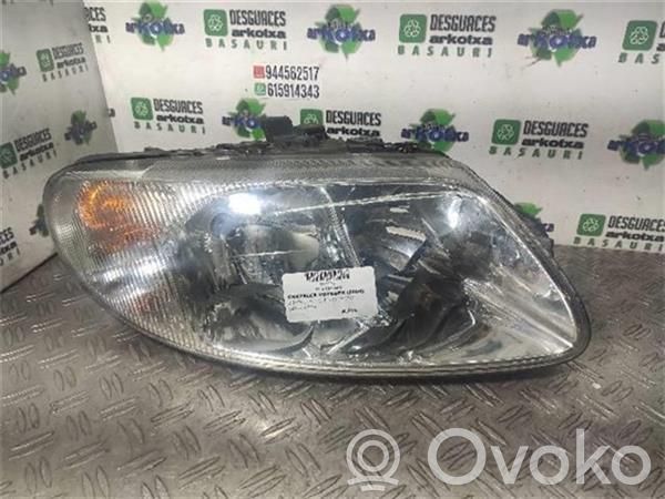 Chrysler Voyager Priekšējais lukturis 