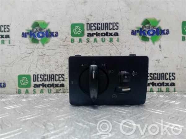 Ford Focus Interrupteur d’éclairage 