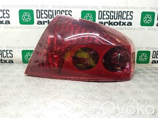 Peugeot 407 Лампочка 