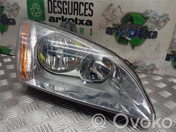 Ford Focus Headlight/headlamp 