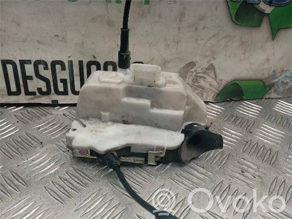 Renault Megane I Etuoven lukko 