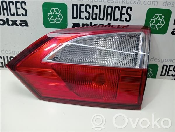 Ford C-MAX II Rear tail light bulb 