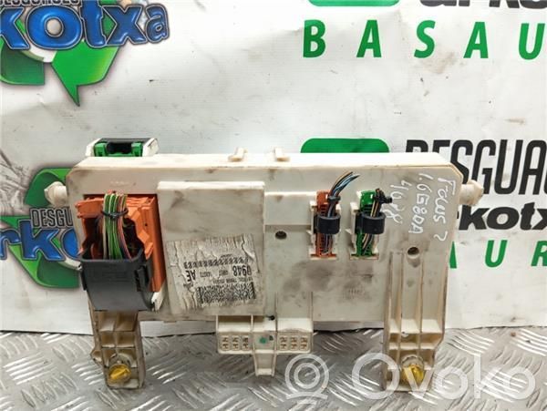 Ford Focus Fuse module 
