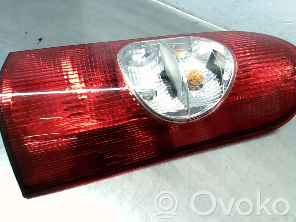 Opel Movano A Lampă spate în caroserie 