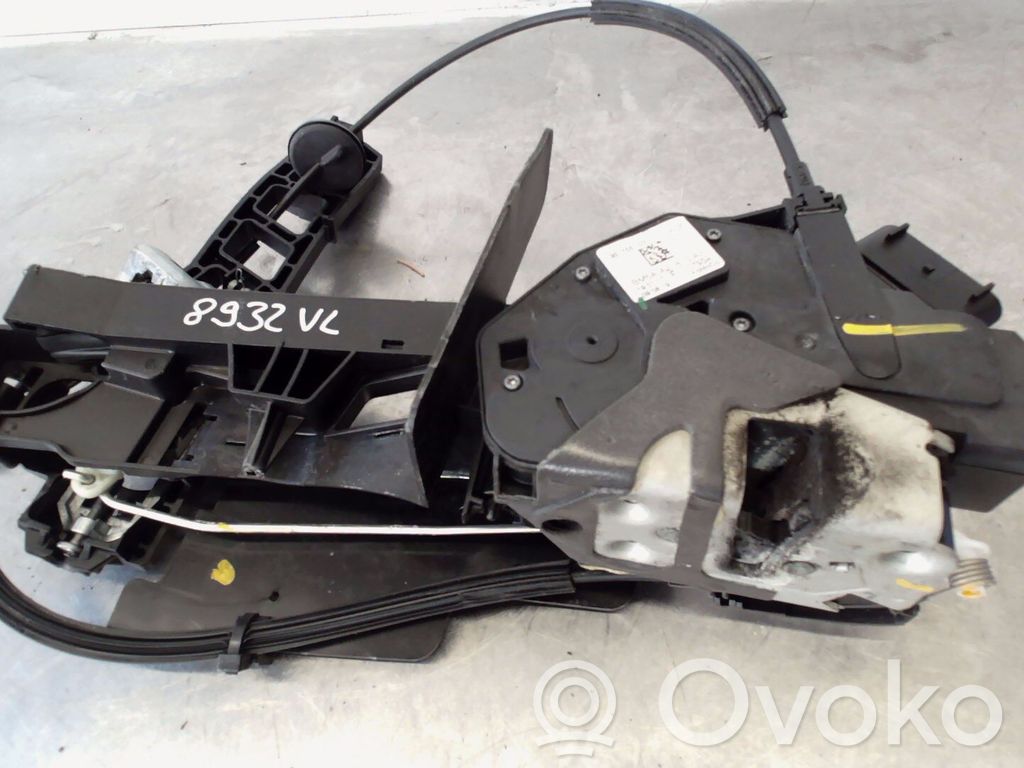 Ford Transit Courier Front door lock 