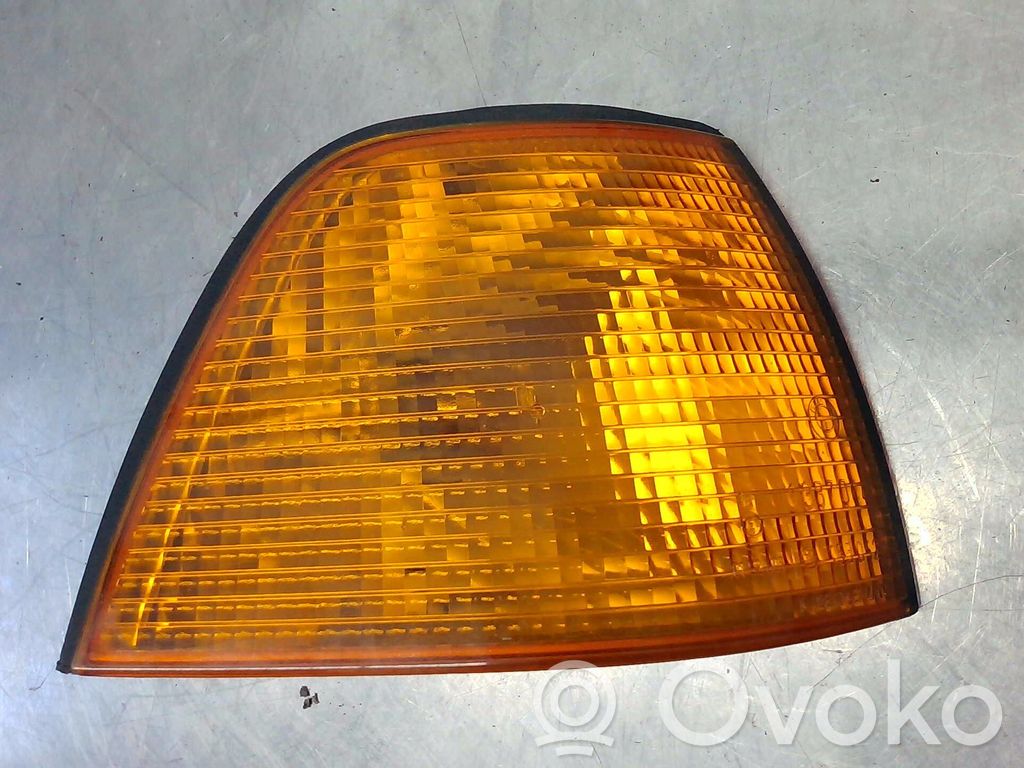 Front indicator light   63138353278