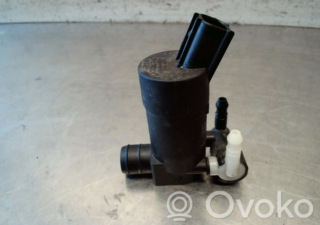 Windscreen/windshield washer pump   1355124,1231600