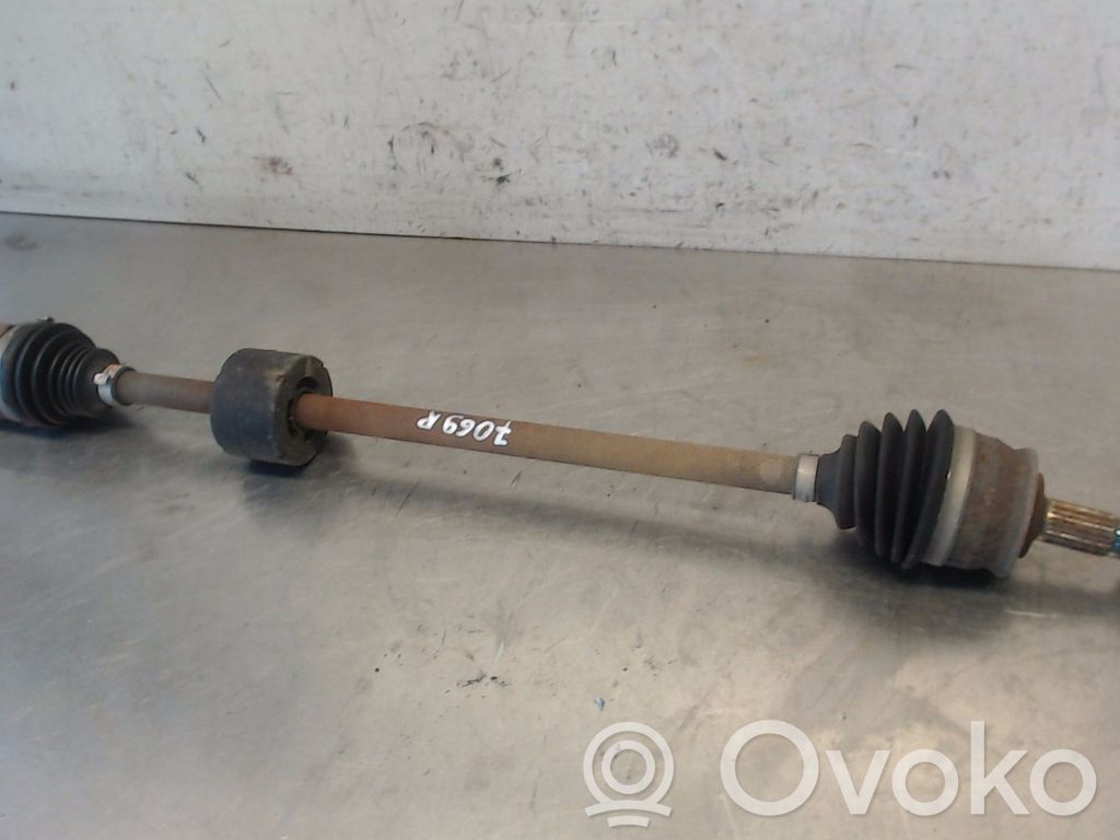 Front driveshaft