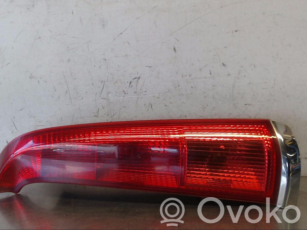 Honda Stream Rear/tail lights 