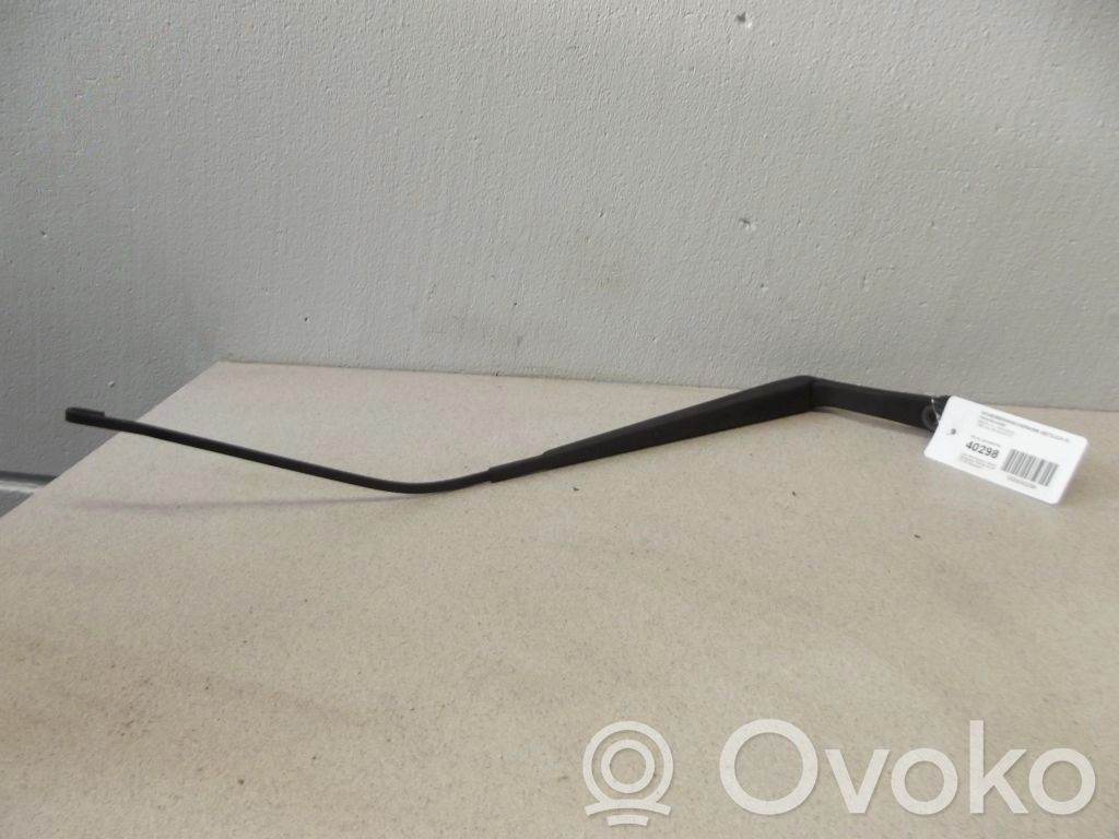 Mazda 2 Front wiper blade arm 