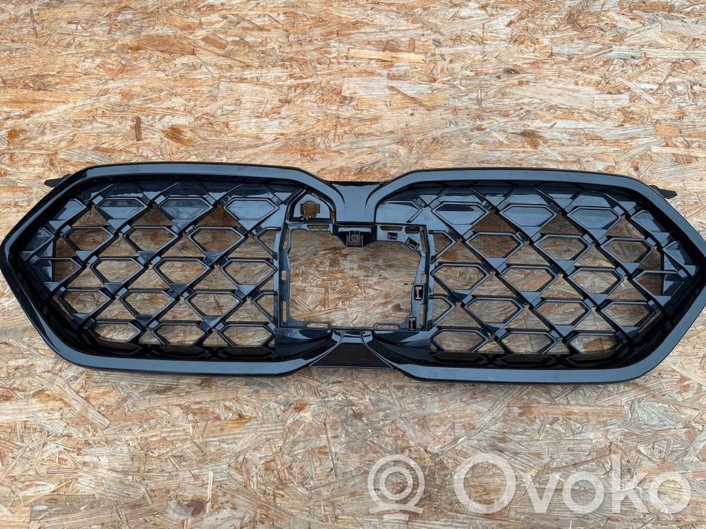 BMW X2 U10 Front bumper upper radiator grill 