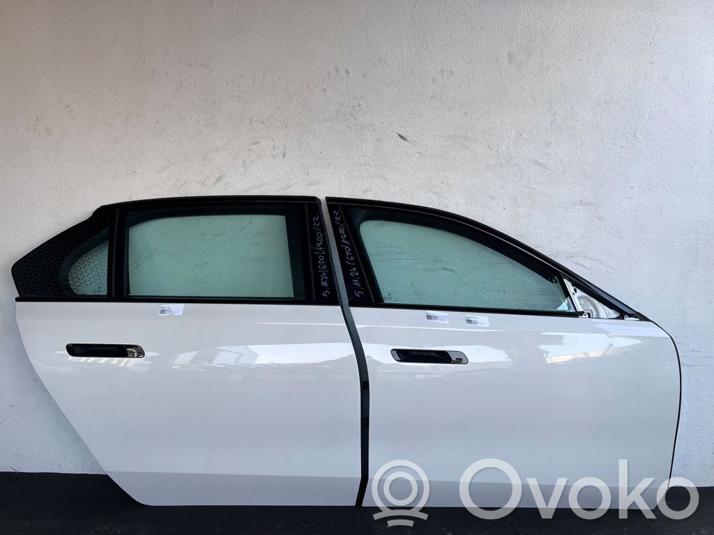 BMW 7 G70 Puerta delantera 
