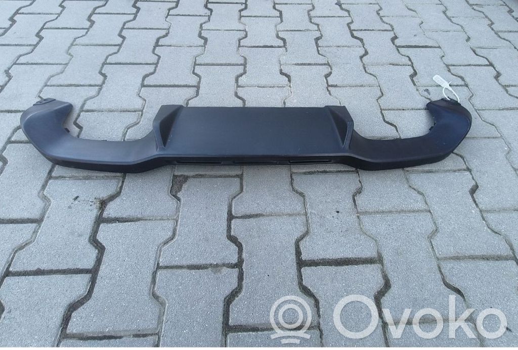 BMW M2 F87 Moldura inferior del parachoques trasero 