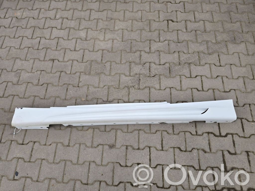 Sill   0432385