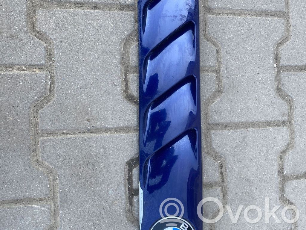 BMW 3 E46 Front arch trim 