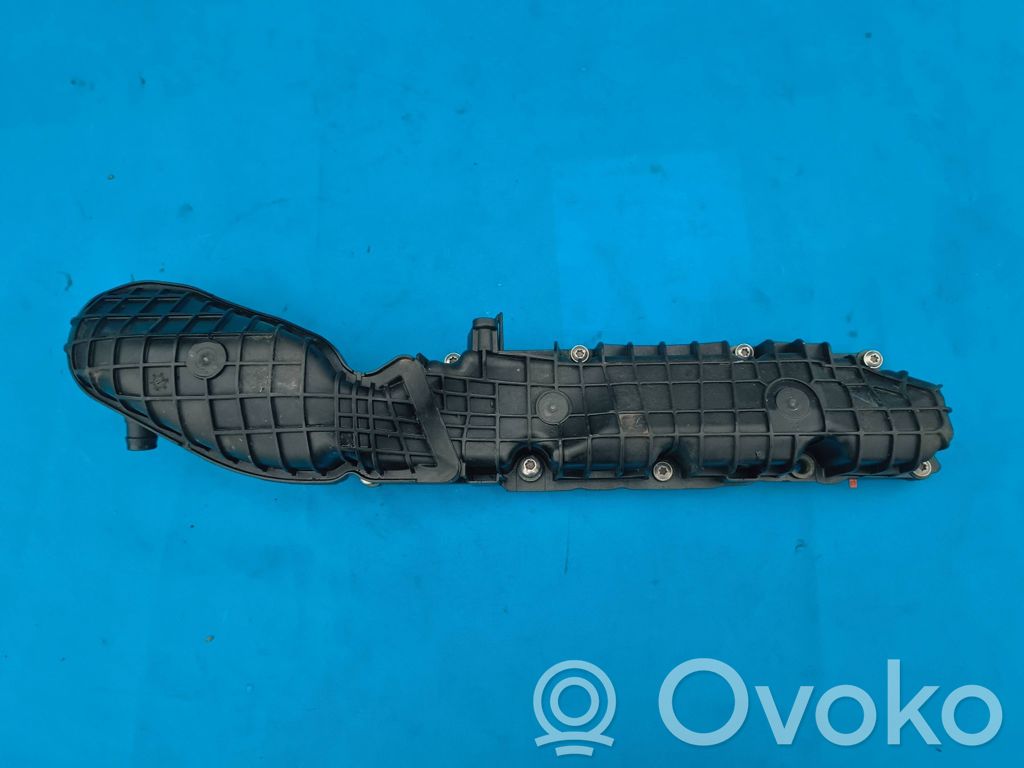 BMW M5 F90 Kolektor ssący 