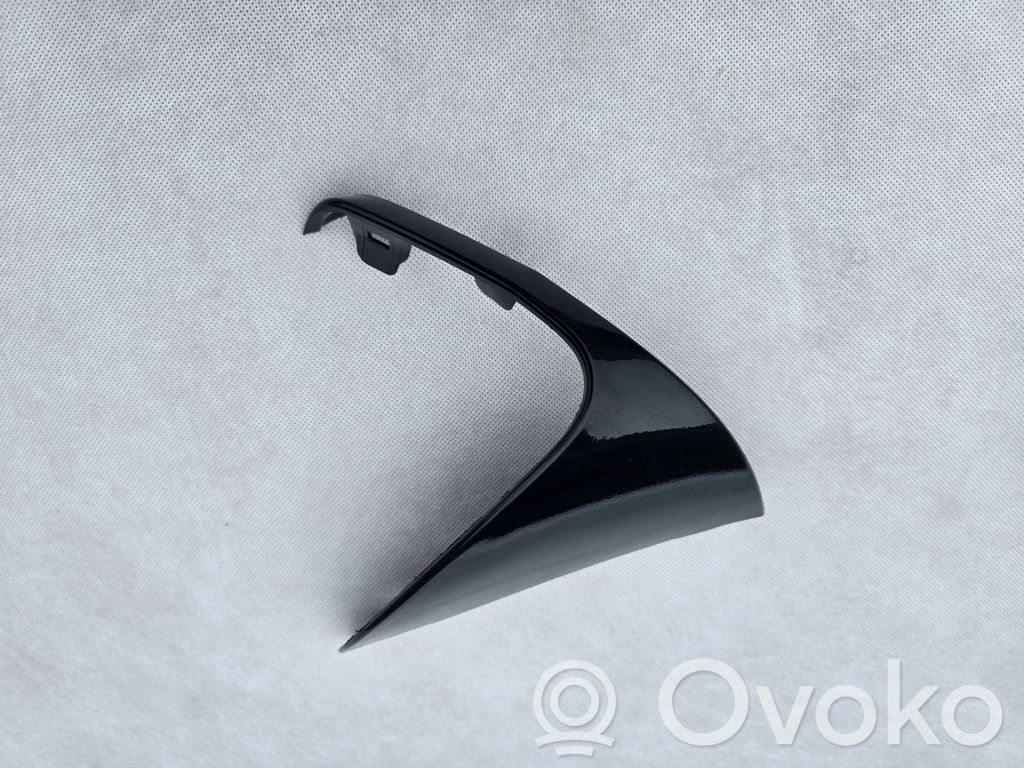 Front grill   8090088