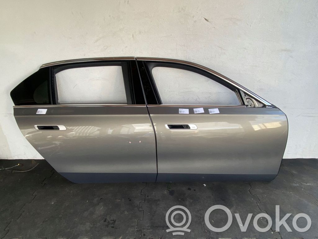 BMW 7 G70 Puerta trasera 