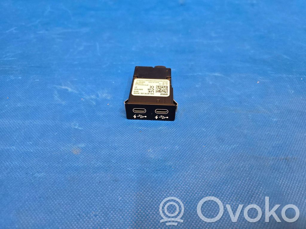 BMW 3 G20 G21 Priză USB 