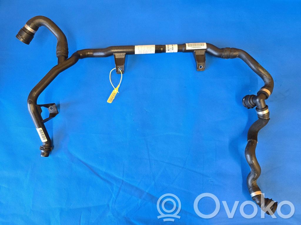 Intercooler pipe mounting bracket   7599456